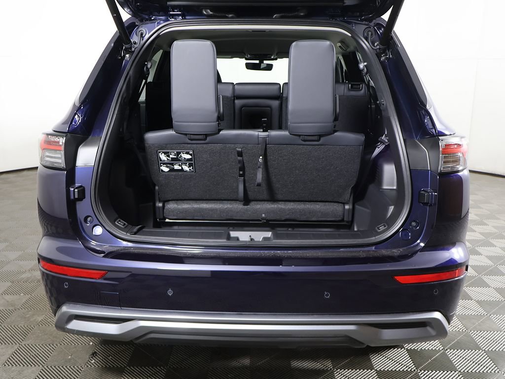 New 2026 Mitsubishi Outlander SE FWD image 19