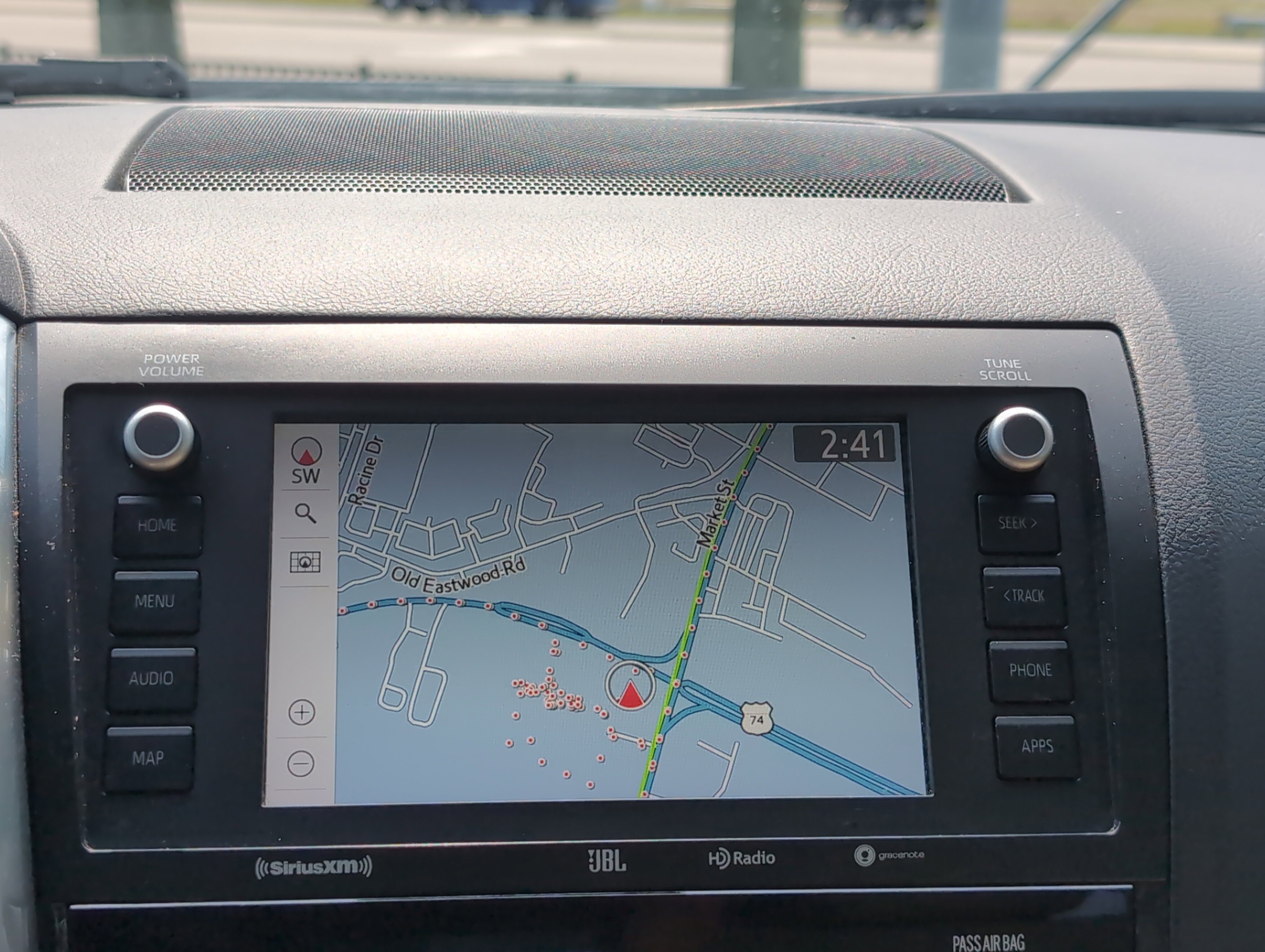 Used 2020 Toyota Sequoia Platinum AWD/4WD image 24