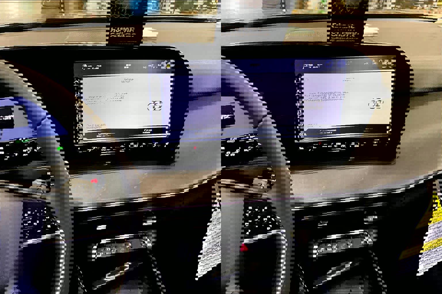 New 2026 Audi Q3 quattro 2.0T image 6