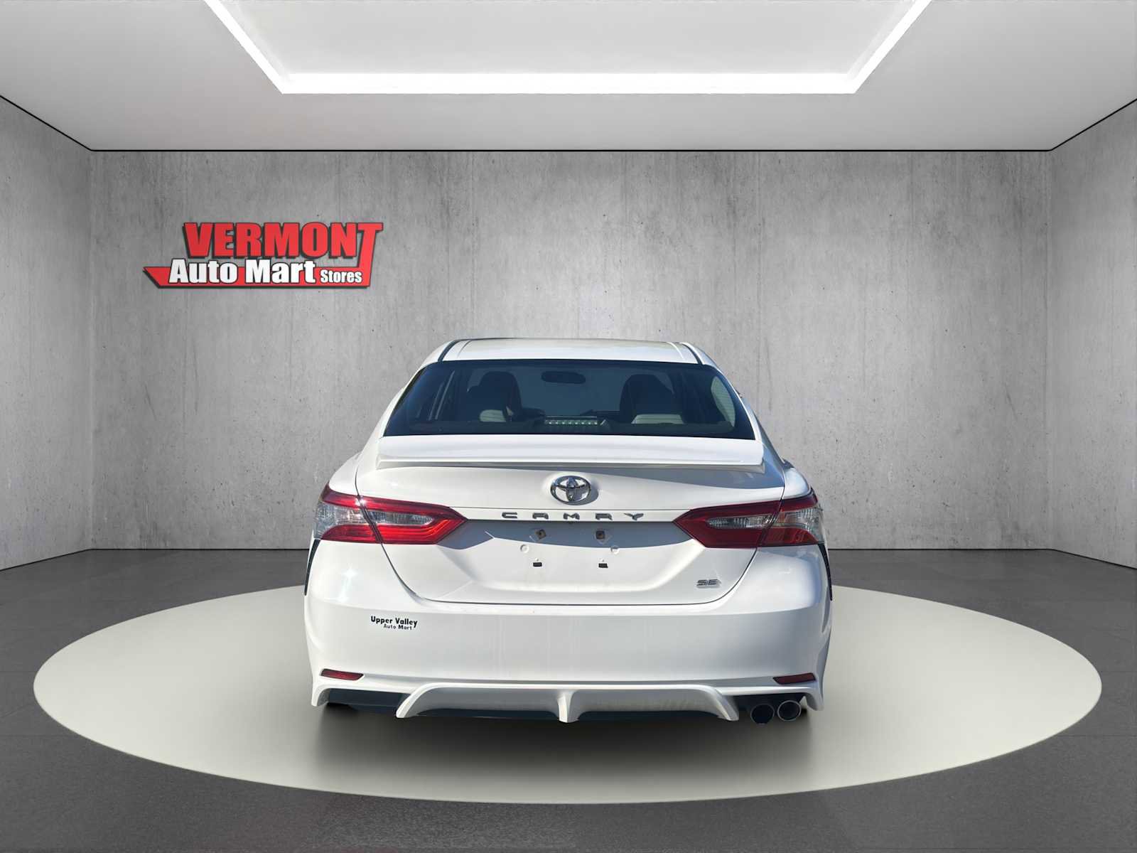 Used 2018 Toyota Camry SE FWD image 7