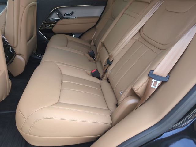 New 2026 Land Rover Range Rover Sport SE AWD/4WD image 15