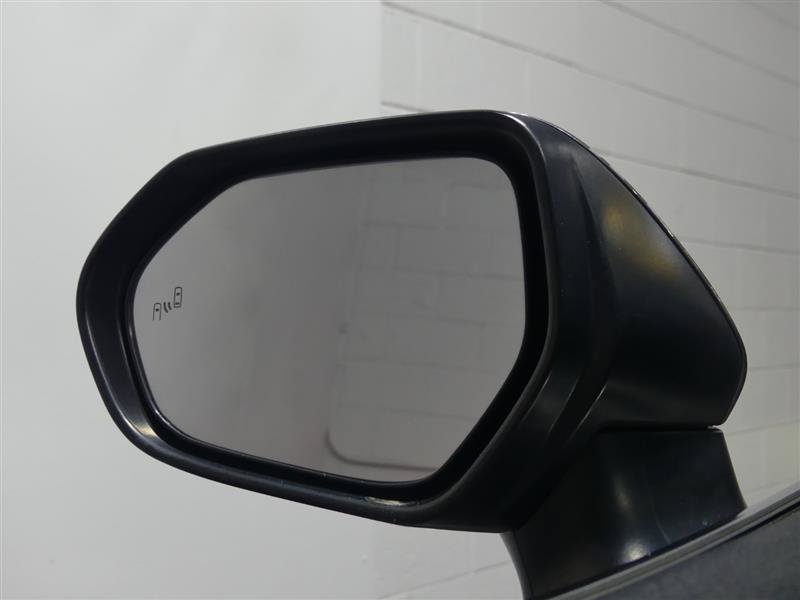 Used 2022 Toyota Camry SE w/ Cold Weather Package FWD image 14
