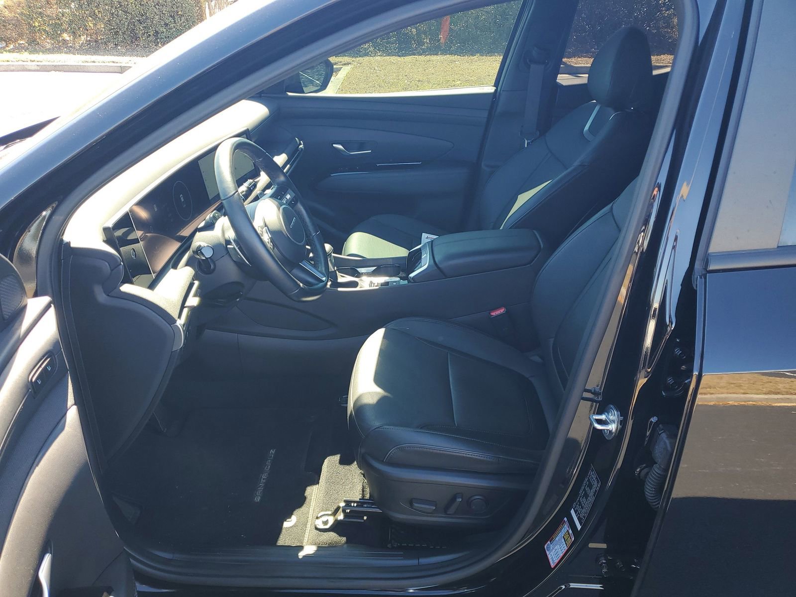 Used 2025 Hyundai Santa Cruz Limited image 15