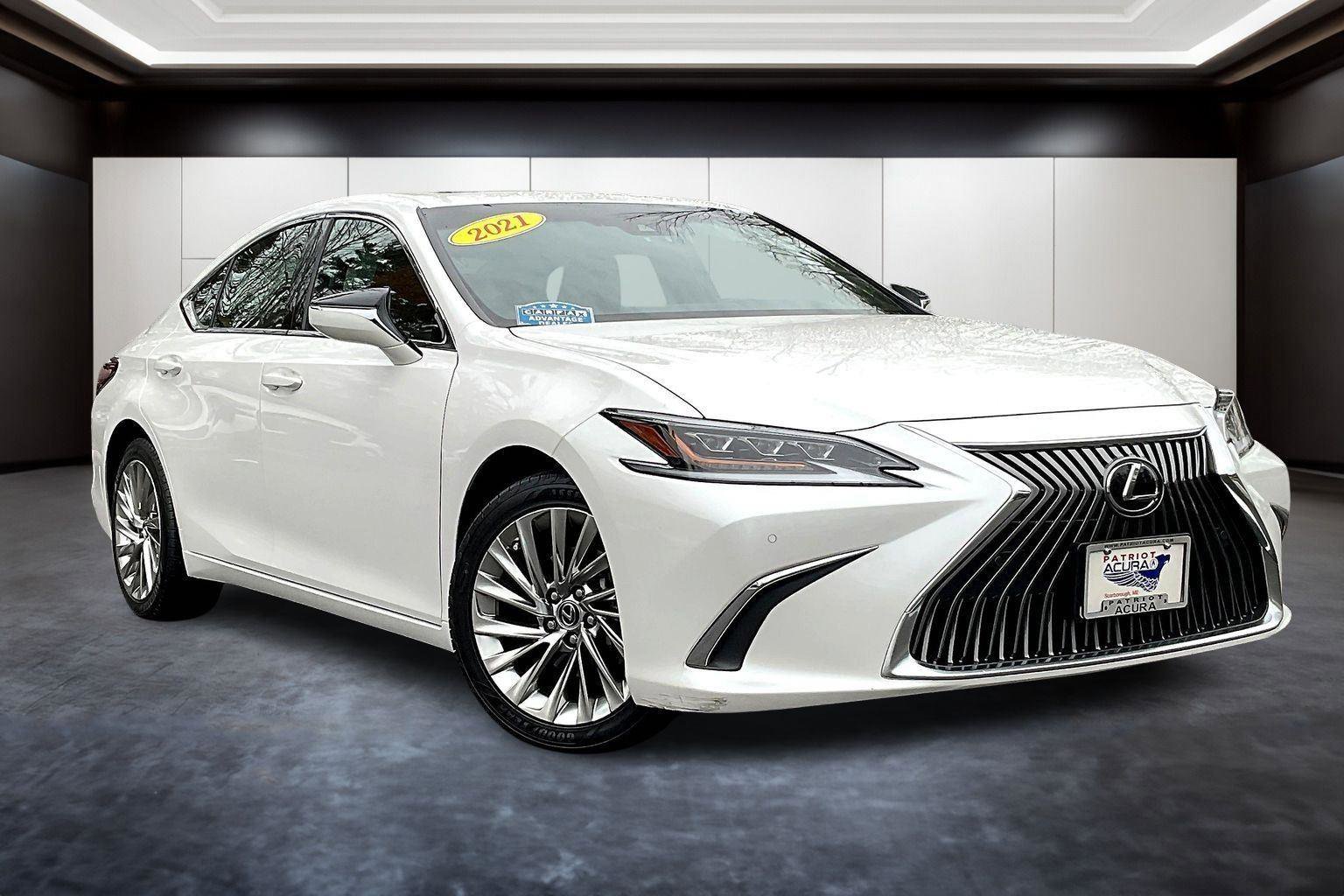 Used 2021 Lexus ES 250 w/ Luxury Package image 11