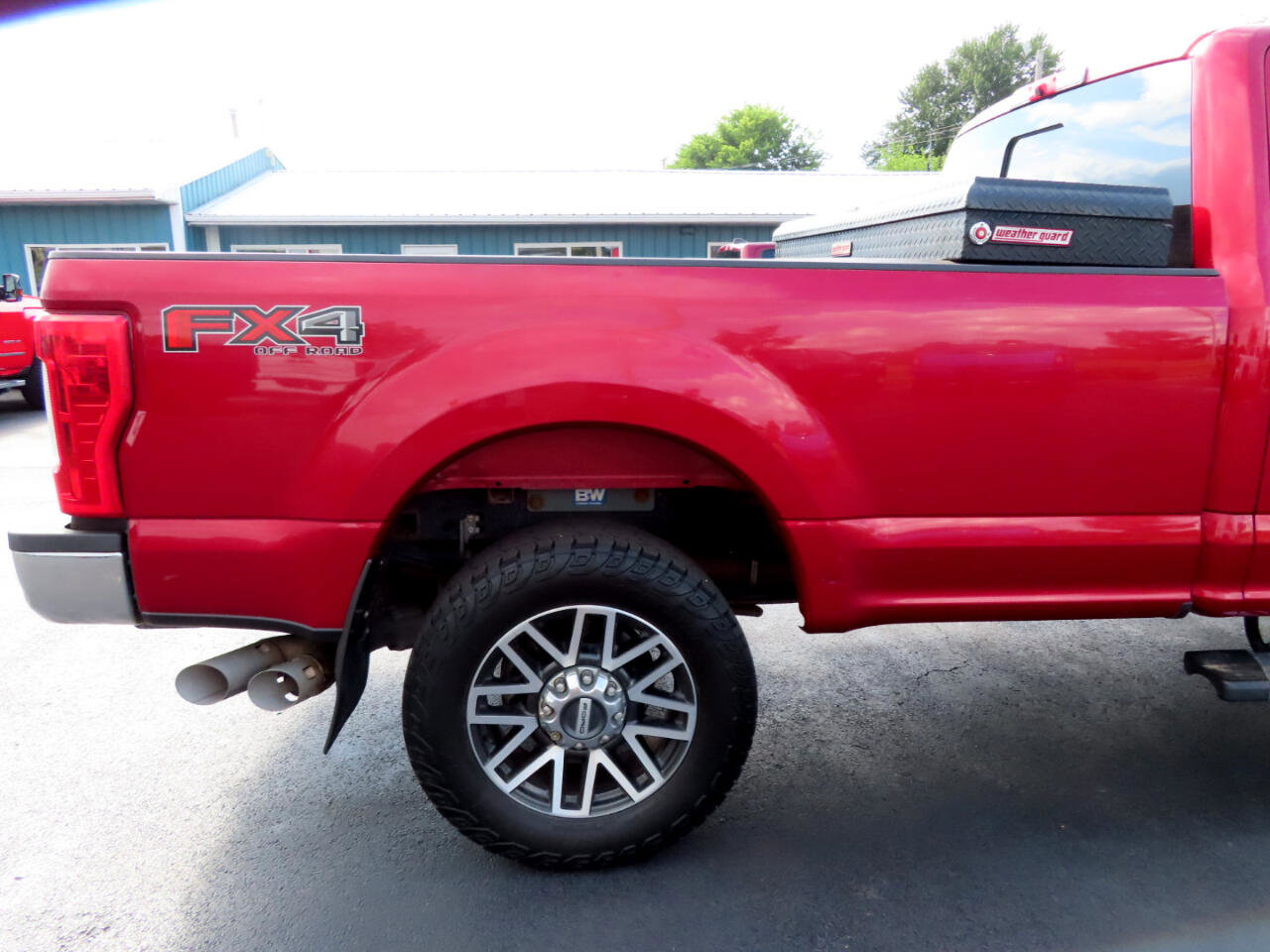 Used 2019 Ford F250 Lariat w/ Lariat Value Package image 19