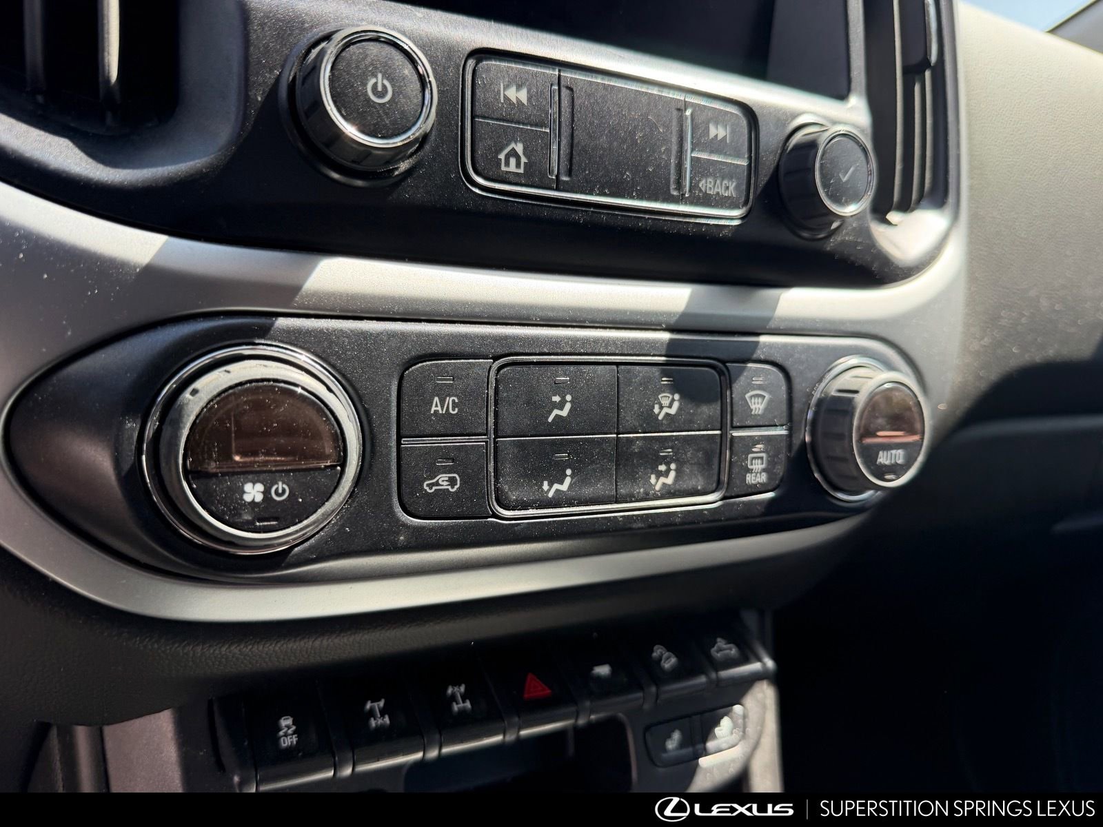 Used 2022 Chevrolet Colorado ZR2 image 13