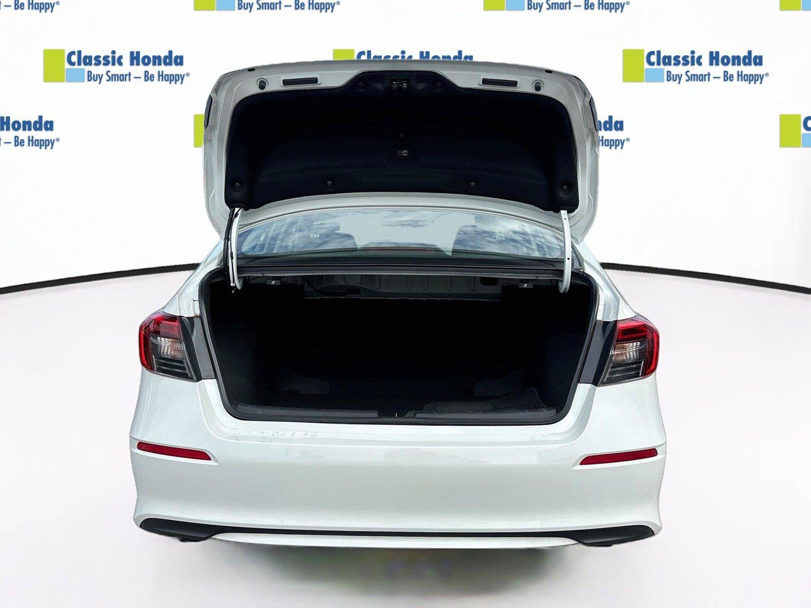 Certified 2024 Honda Civic EX image 29
