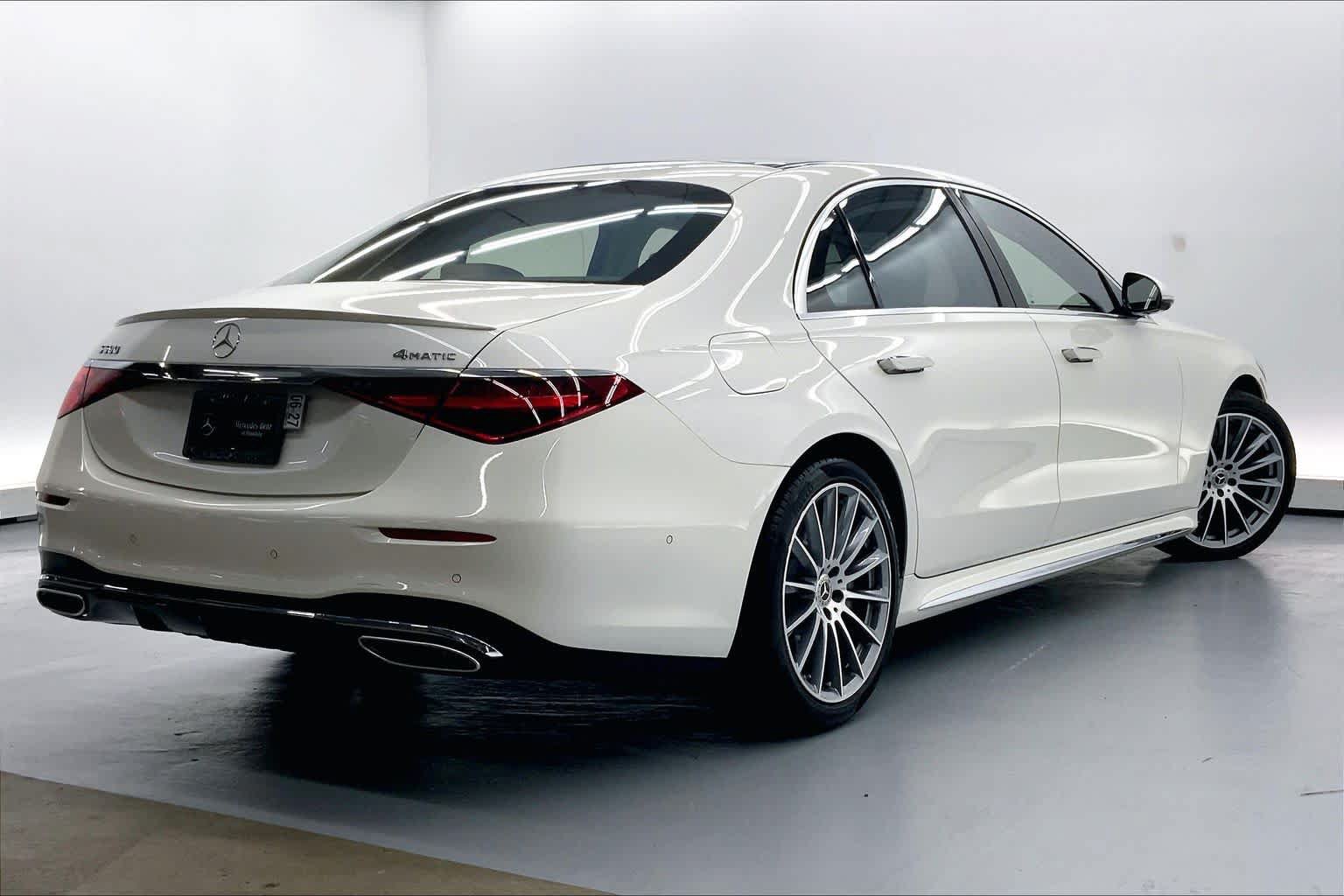 Certified 2023 Mercedes-Benz S 500 4MATIC image 4