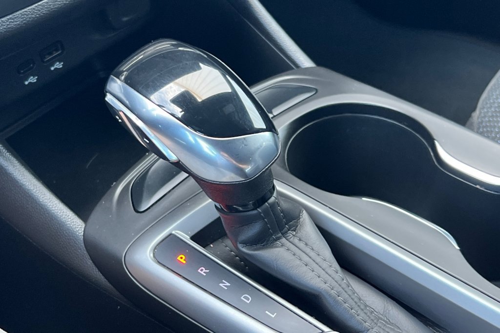 Used 2024 Buick Envista Preferred w/ Convenience I Package image 18