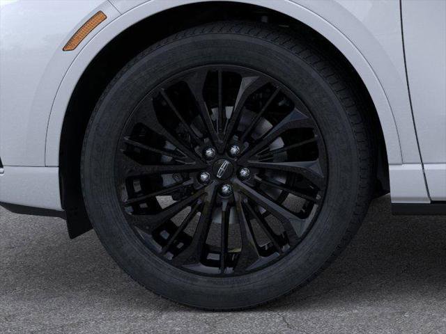 New 2025 Lincoln Corsair Reserve w/ Jet Appearance Package image 19