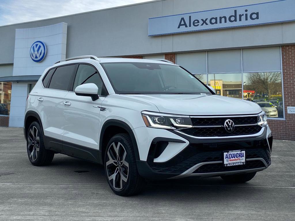Certified 2022 Volkswagen Taos SEL w/ Panoramic Sunroof Package