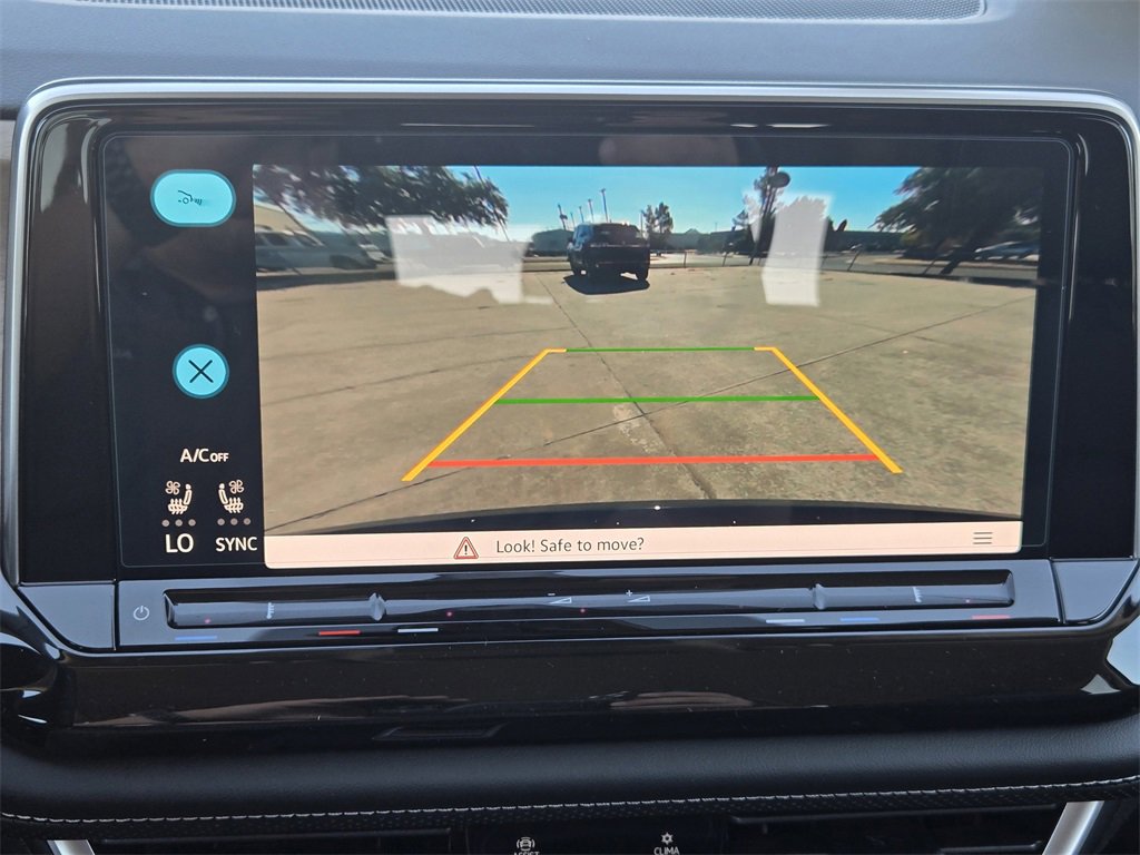 New 2026 Volkswagen Atlas SE image 15