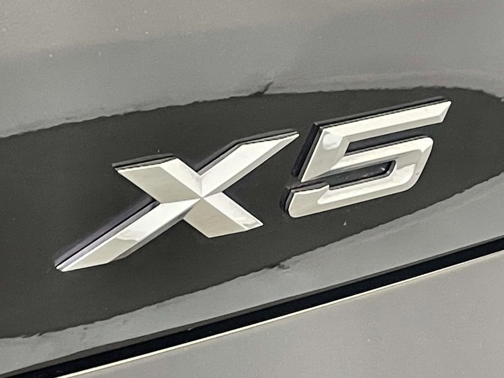 Used 2021 BMW X5 xDrive45e w/ Luxury Seating Package 2 AWD/4WD image 10