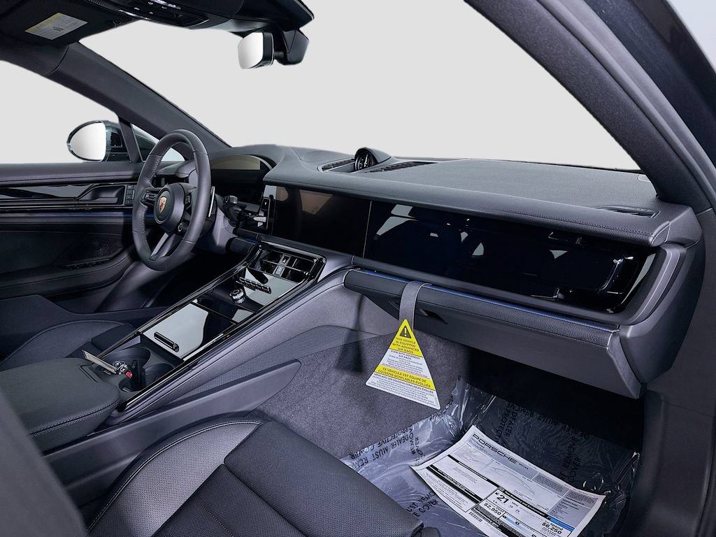 New 2026 Porsche Panamera RWD image 31