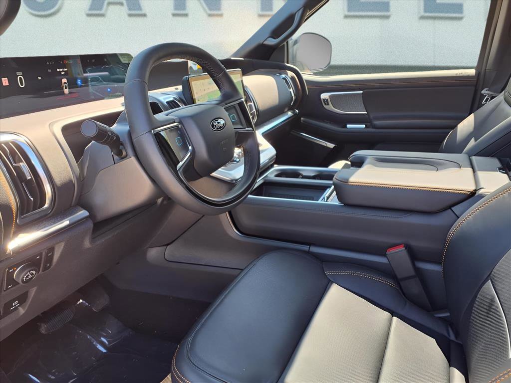 New 2025 Ford Expedition Tremor image 8