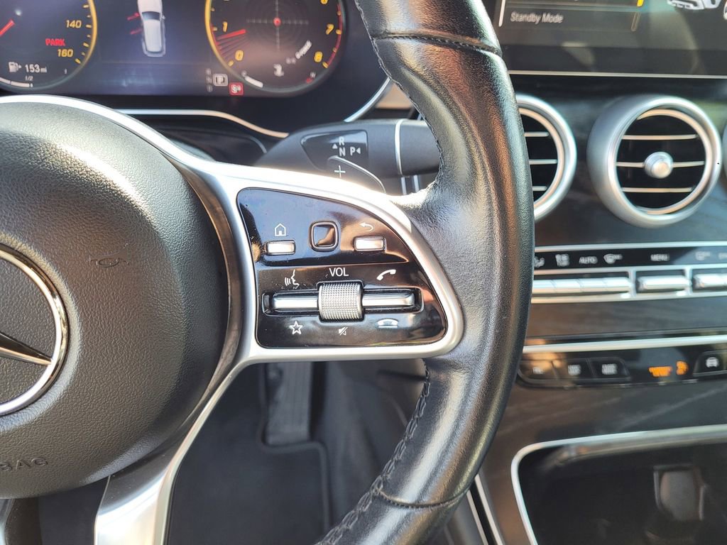 Used 2022 Mercedes-Benz GLC 300 image 23