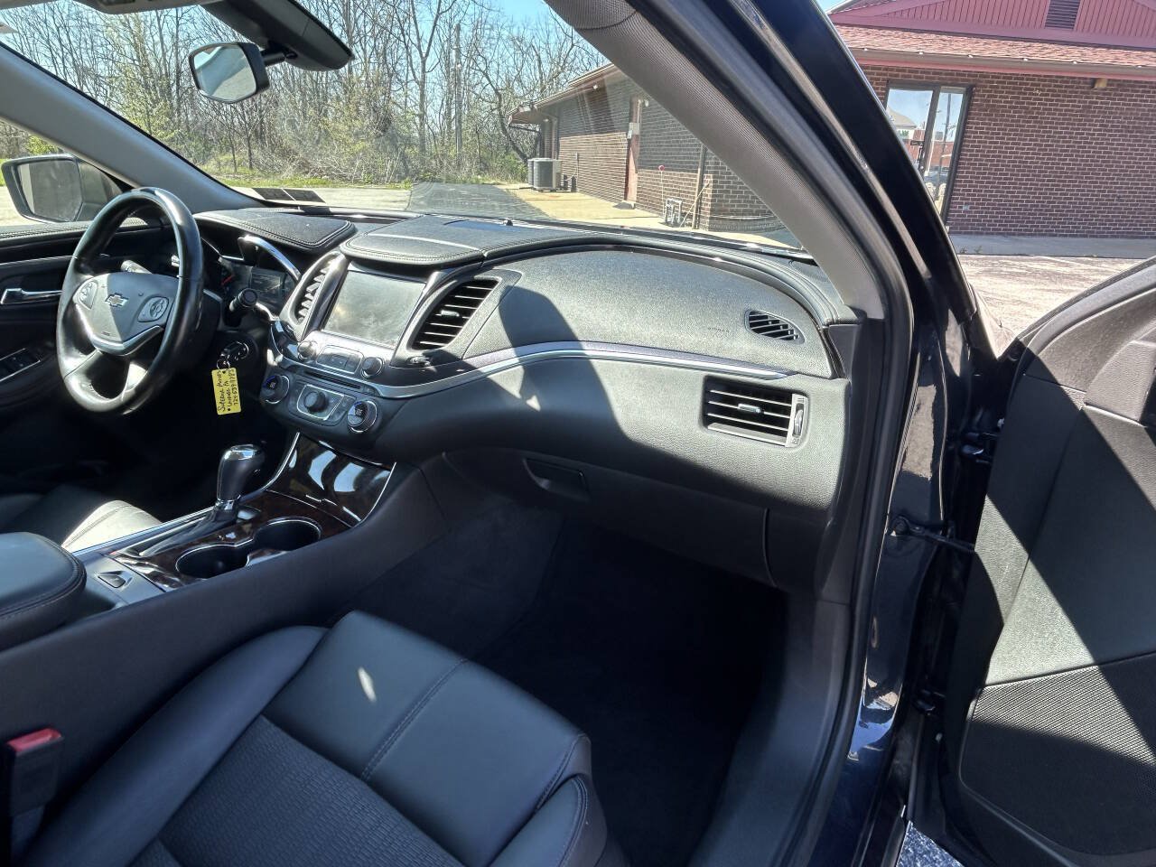Used 2014 Chevrolet Impala LT FWD image 14