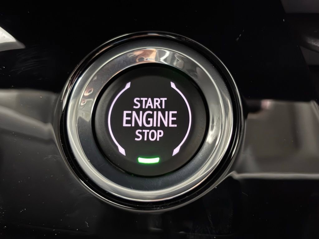 New 2025 Buick Envision Sport Touring image 8