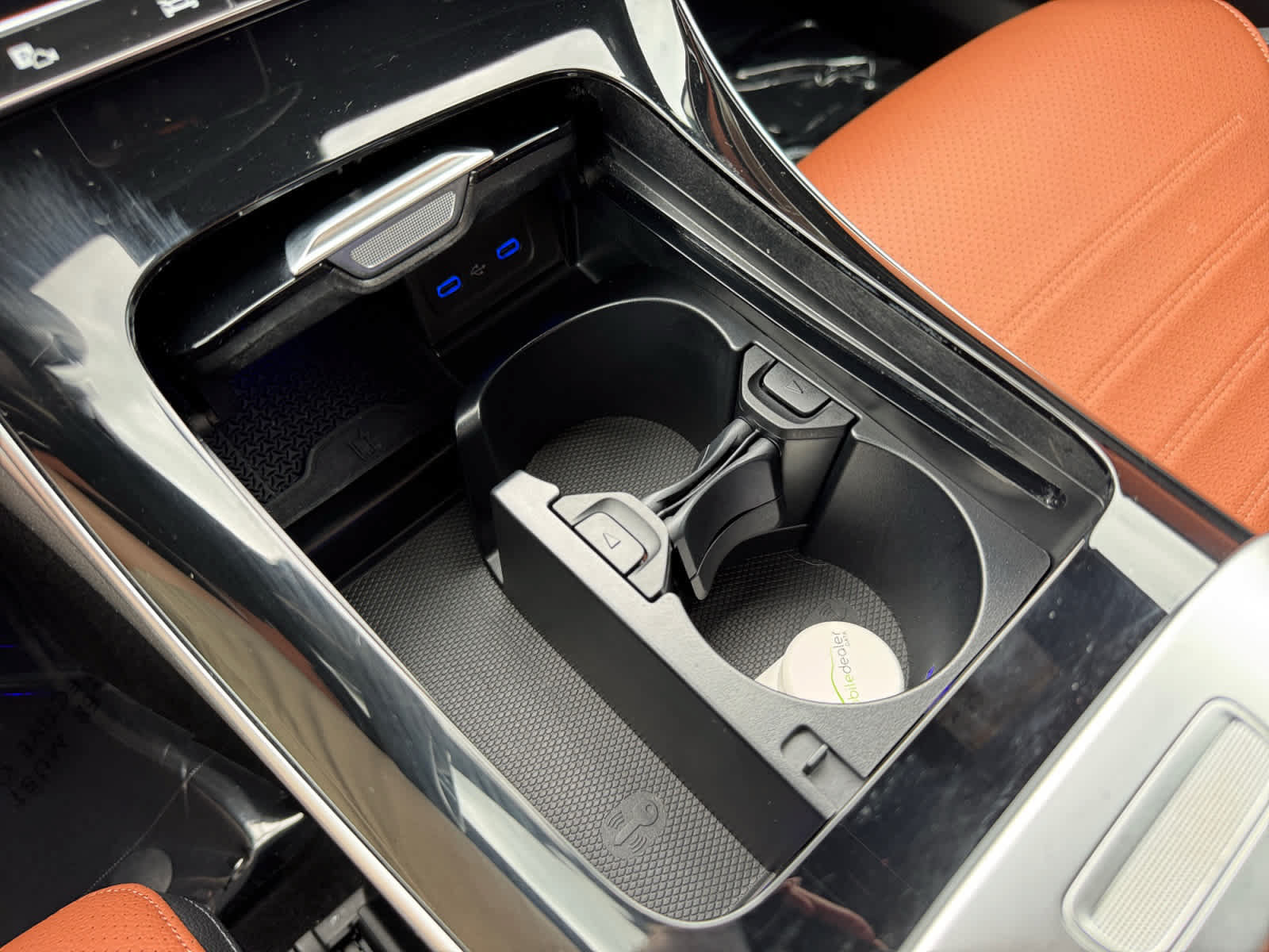 Used 2024 Mercedes-Benz C 300 4MATIC Sedan image 25