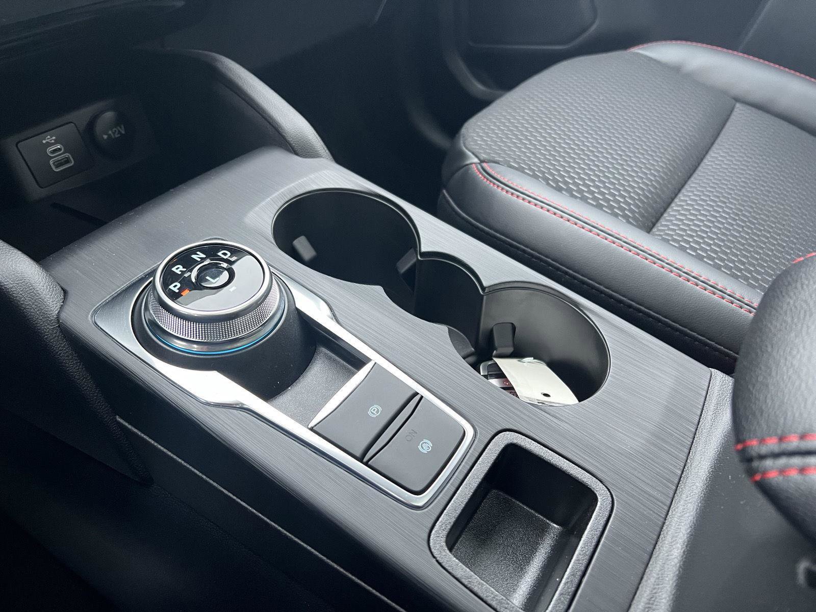 New 2026 Ford Escape ST-Line Select w/ Equipment Group 401A image 33