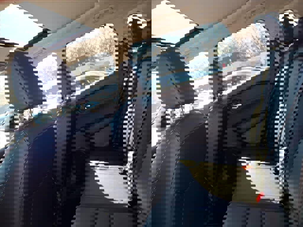 Certified 2023 Nissan Rogue SL w/ SL Premium Package image 18