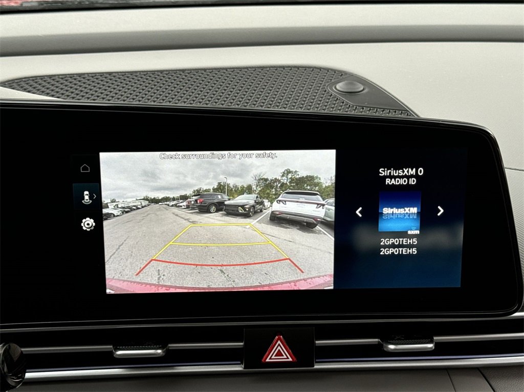 New 2025 Hyundai Elantra SEL image 27