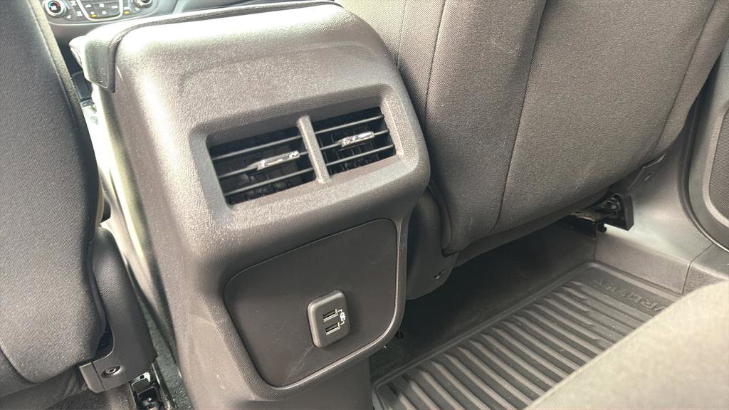 Used 2024 Chevrolet Equinox LT image 17