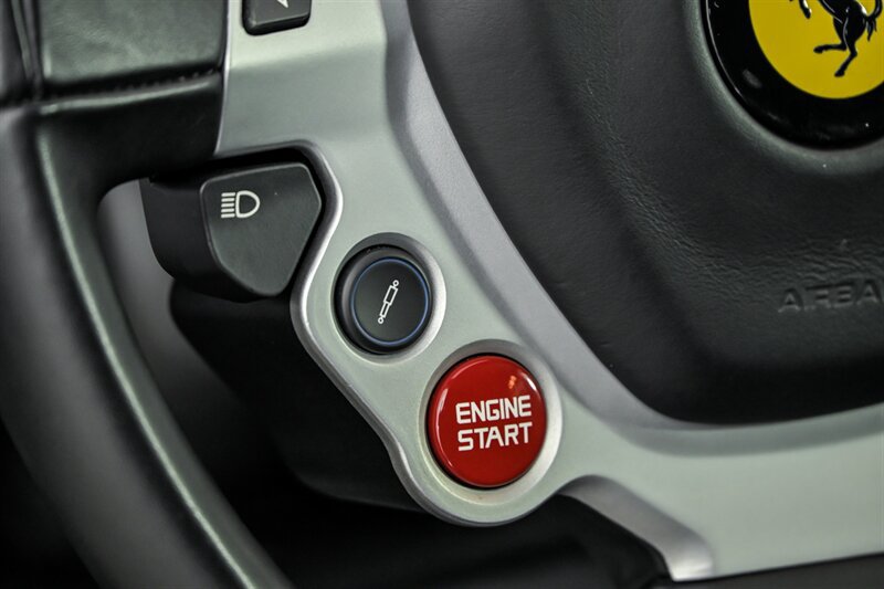 Used 2016 Ferrari FF AWD/4WD image 21