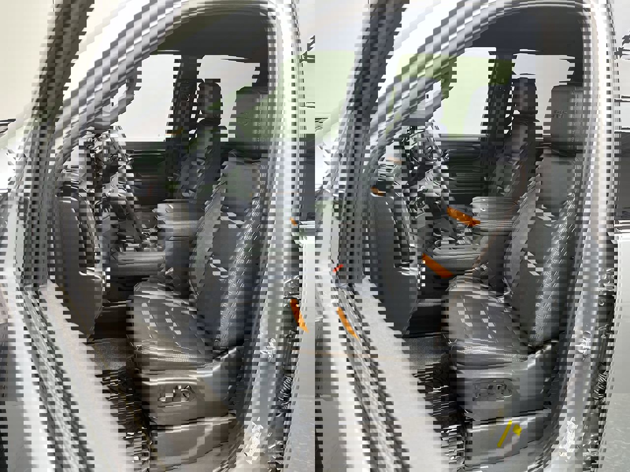 Certified 2024 GMC Sierra 2500 AT4 w/ Technology Package image 11