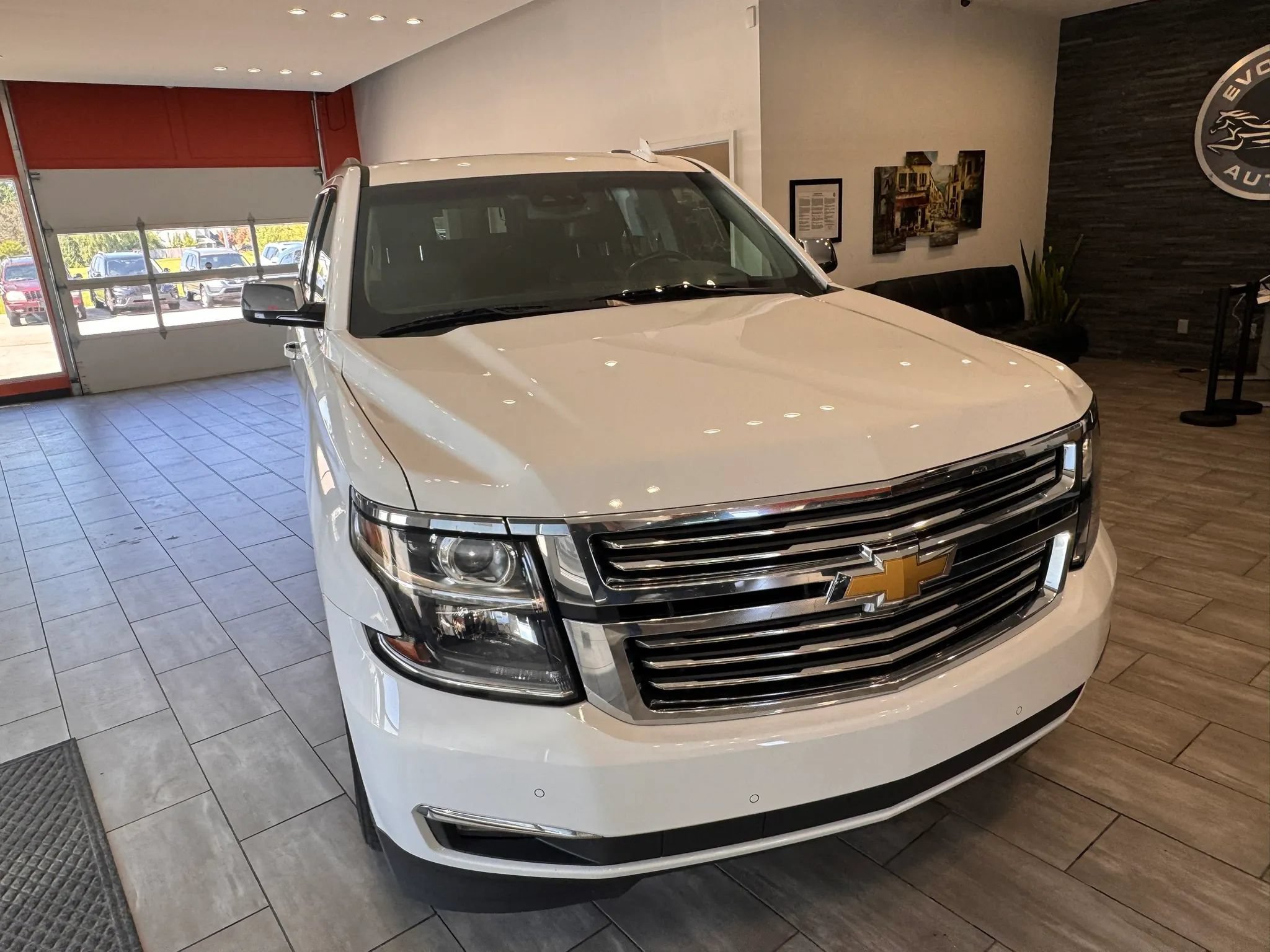 Used 2019 Chevrolet Tahoe Premier AWD/4WD image 6