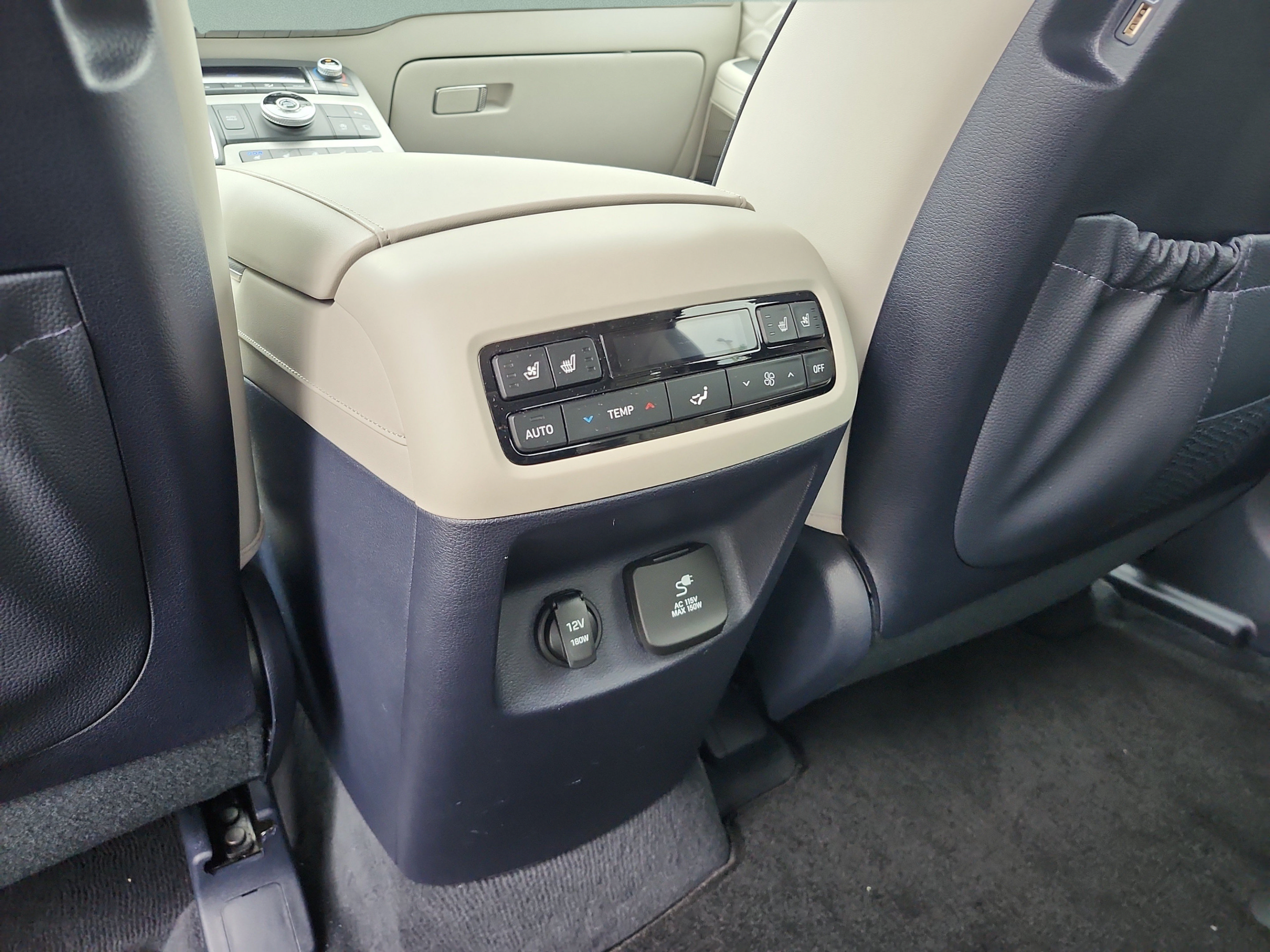 Certified 2022 Hyundai Palisade Calligraphy FWD image 19