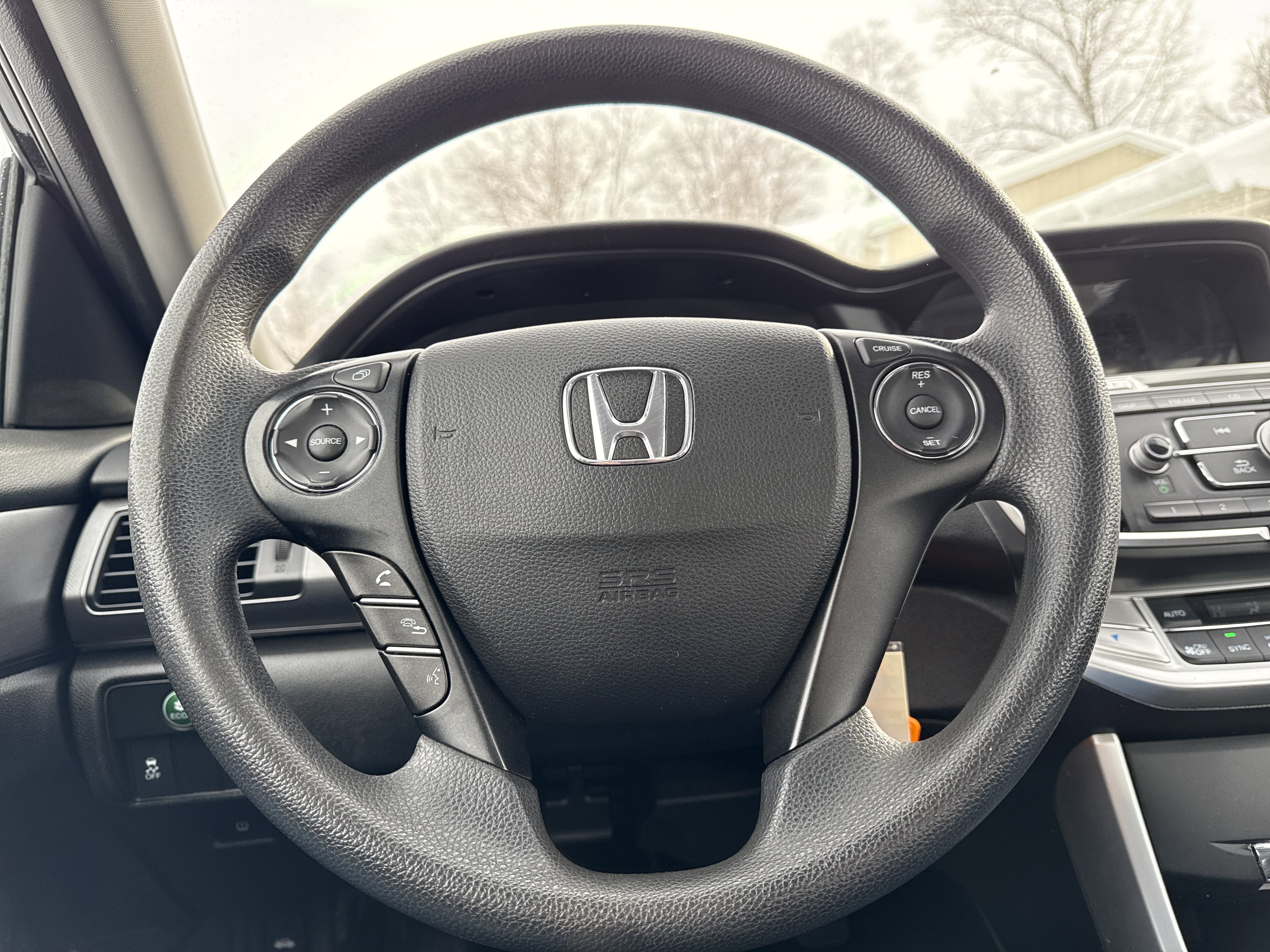Used 2015 Honda Accord LX image 25
