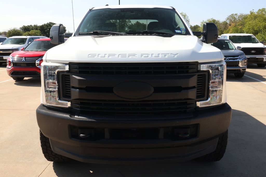 Used 2019 Ford F250 XLT AWD/4WD image 2