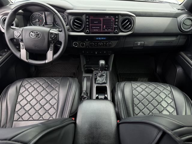 Certified 2021 Toyota Tacoma TRD Off-Road w/ Technology Package AWD/4WD image 12