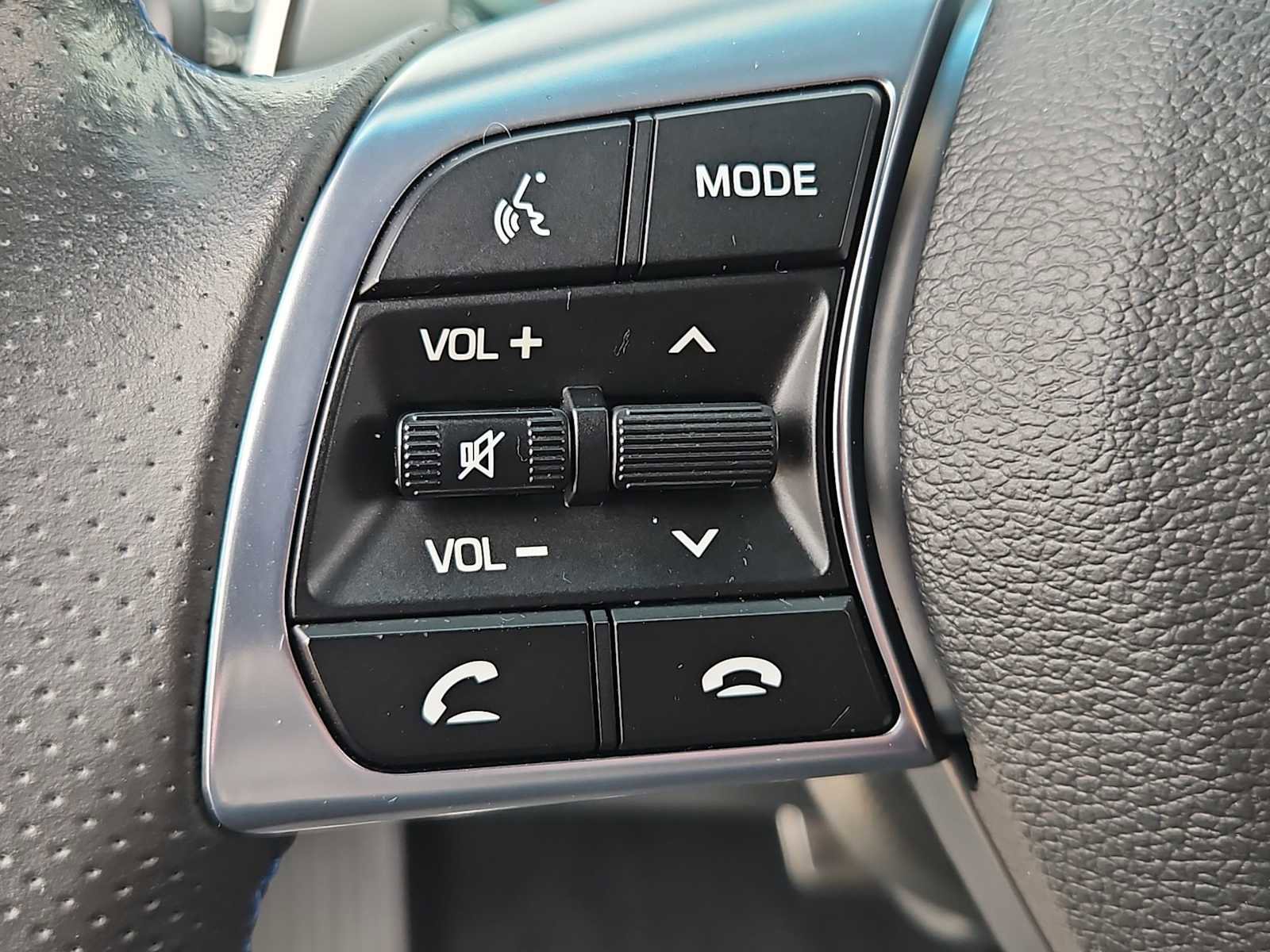Used 2018 Hyundai Sonata Limited image 23