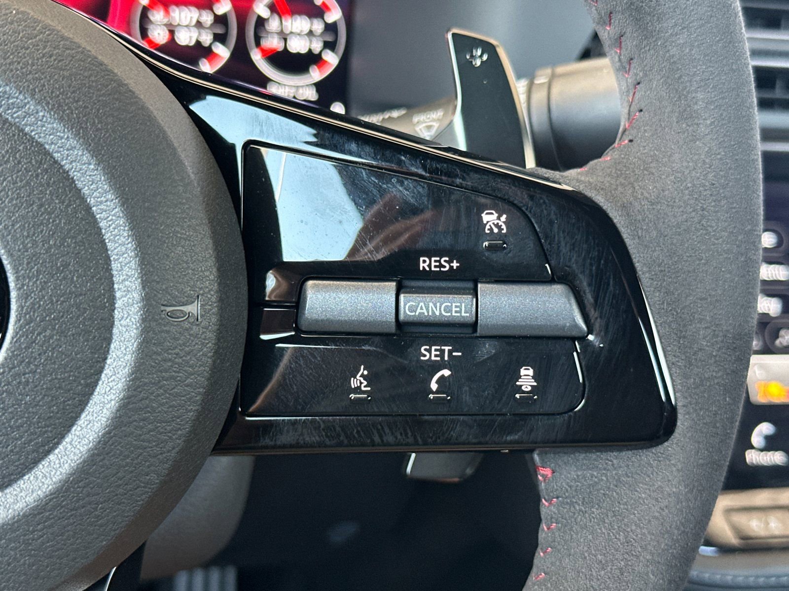 Used 2026 Nissan Z NISMO RWD image 26