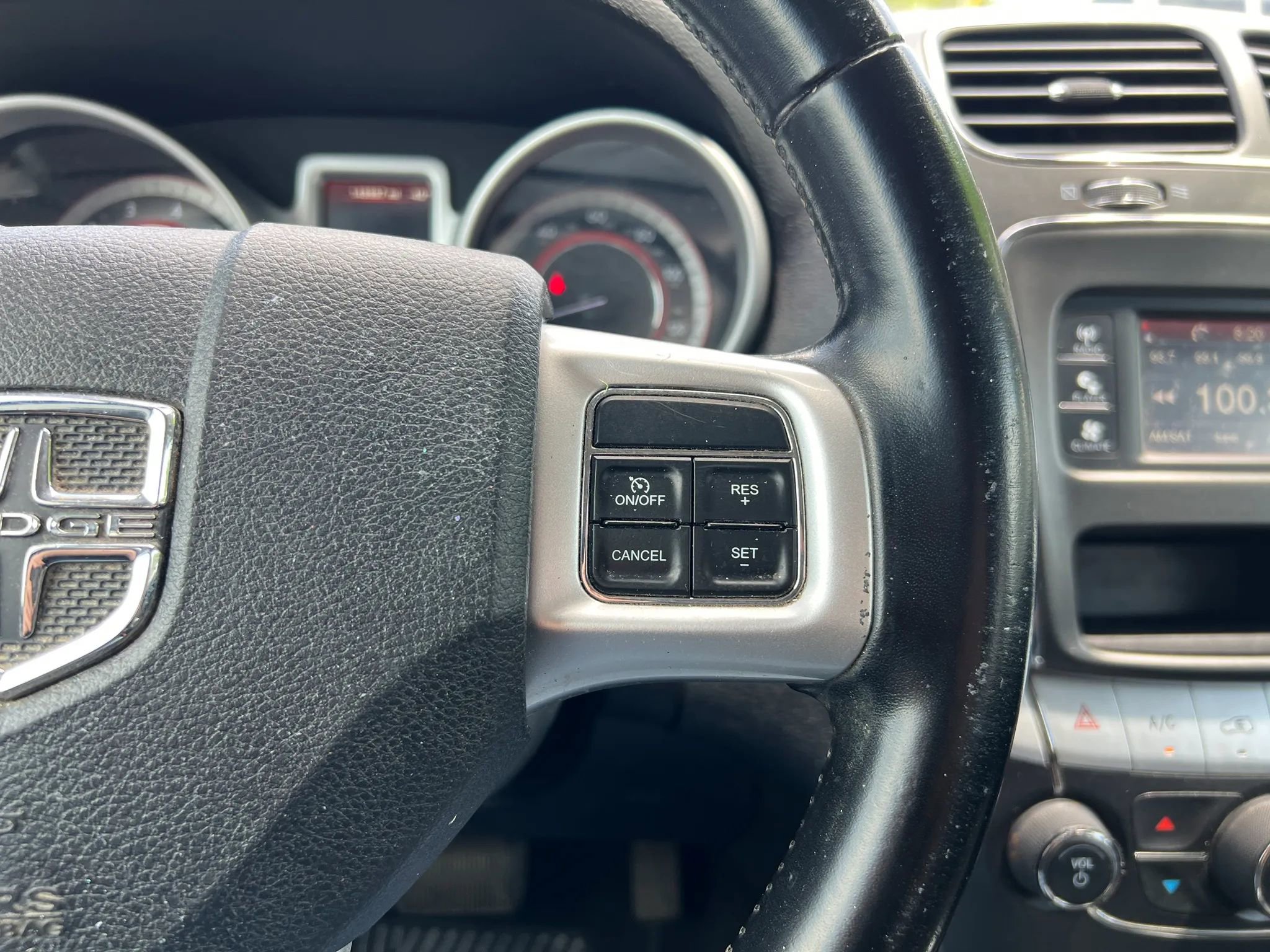 Used 2020 Dodge Journey SE w/ SE Popular Equipment Group image 24