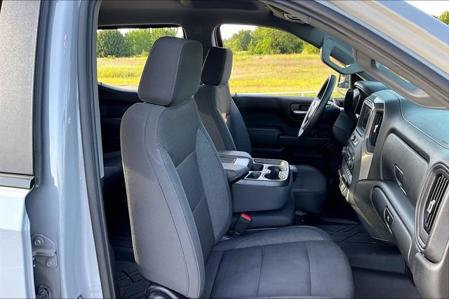 Used 2024 Chevrolet Silverado 1500 Custom AWD/4WD image 30