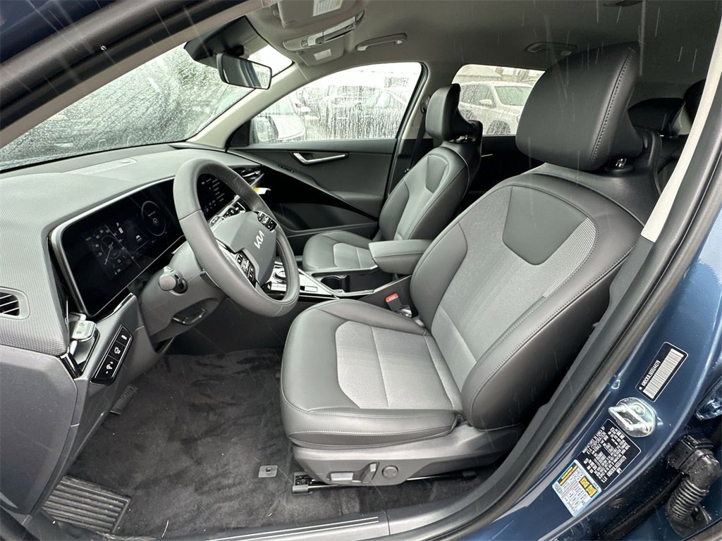 New 2025 Kia Niro Wind w/ Wind Preserve Package image 11