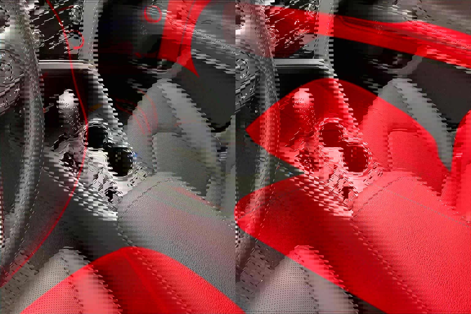 Used 2024 Toyota Camry XSE w/ Navigation Package image 16