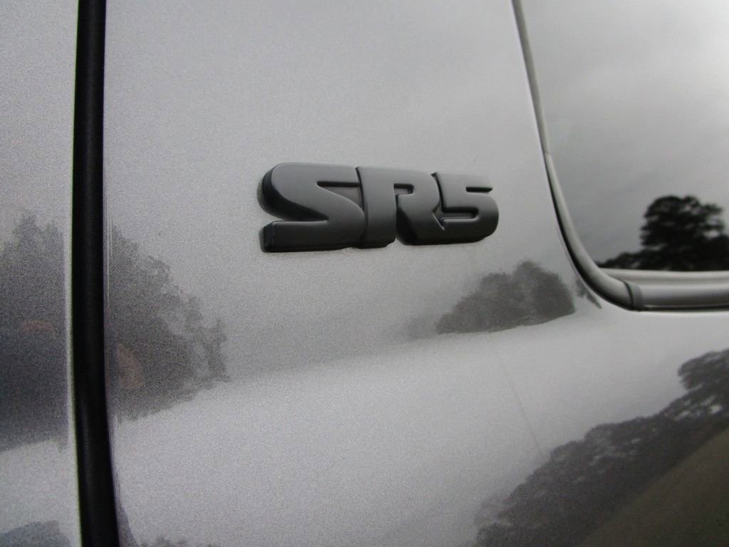 Used 2021 Toyota Tundra SR5 image 15