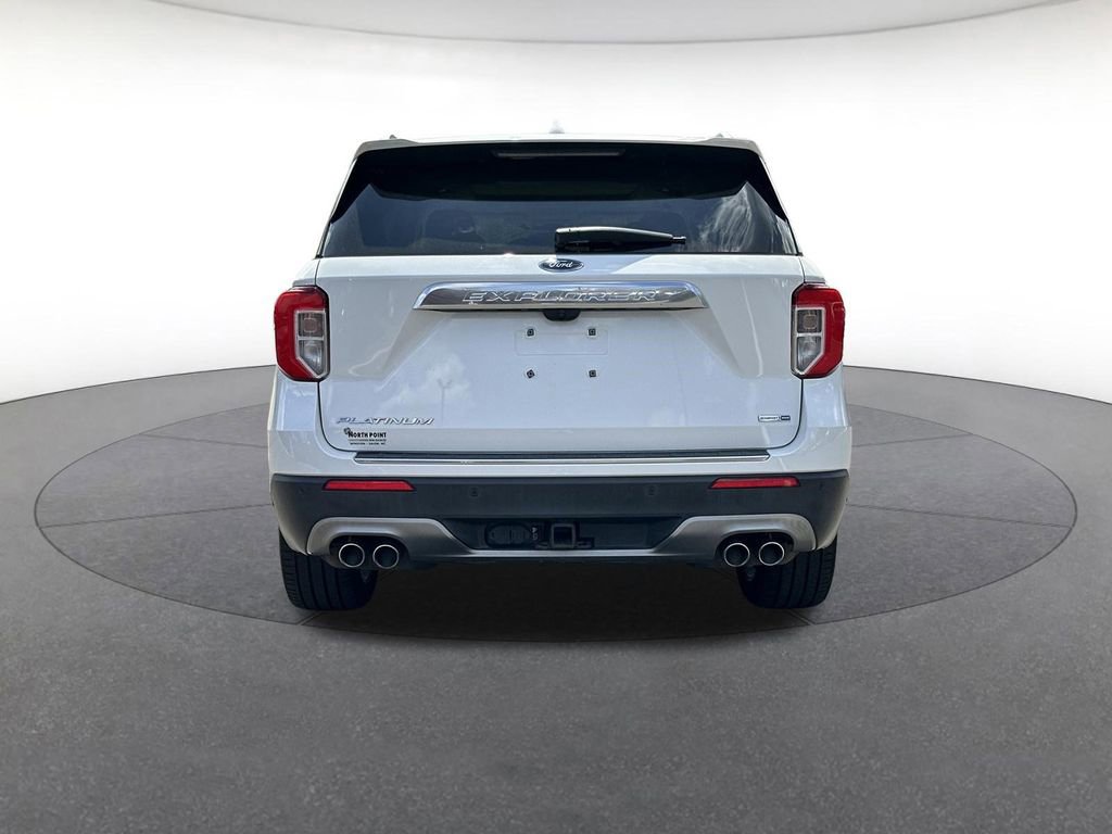 Used 2020 Ford Explorer Platinum w/ Premium Technology Package image 4