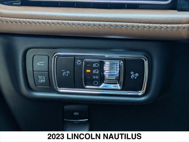 Certified 2023 Lincoln Nautilus Reserve FWD image 22