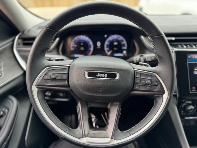 Used 2022 Jeep Grand Cherokee L Limited w/ Trailer Tow Group (B) image 24