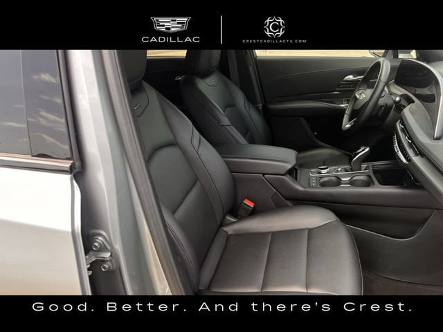 Used 2025 Cadillac XT4 Sport w/ LPO, Floor Liner Package FWD image 28