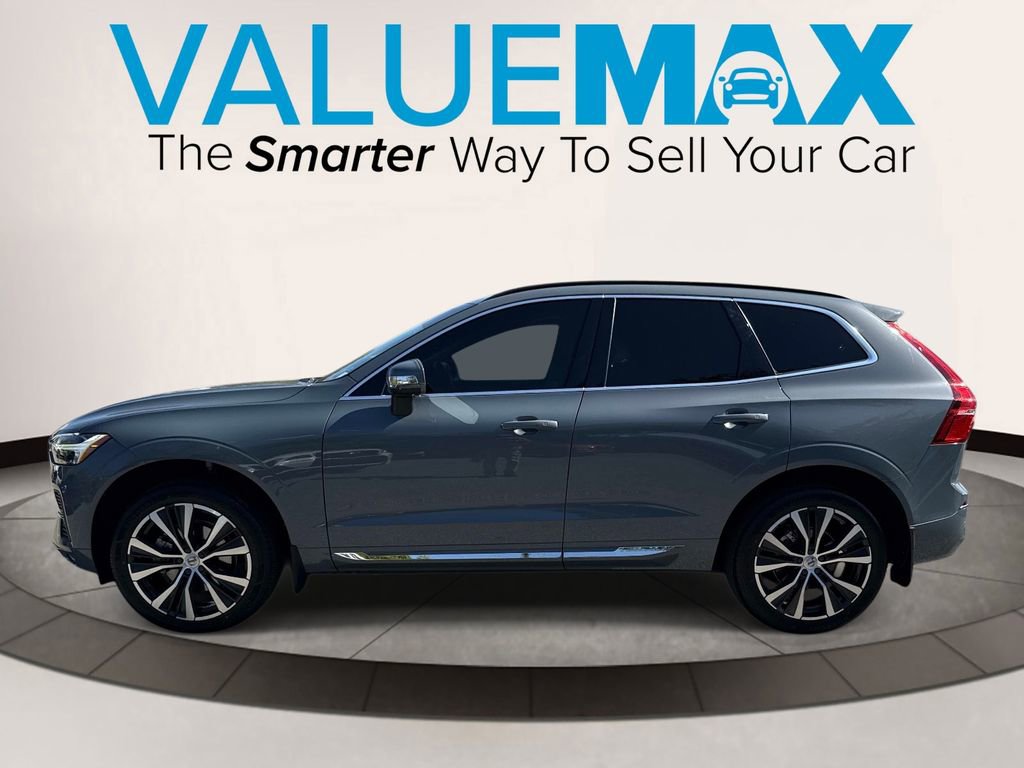 Used 2022 Volvo XC60 B5 Momentum w/ Climate Package image 7