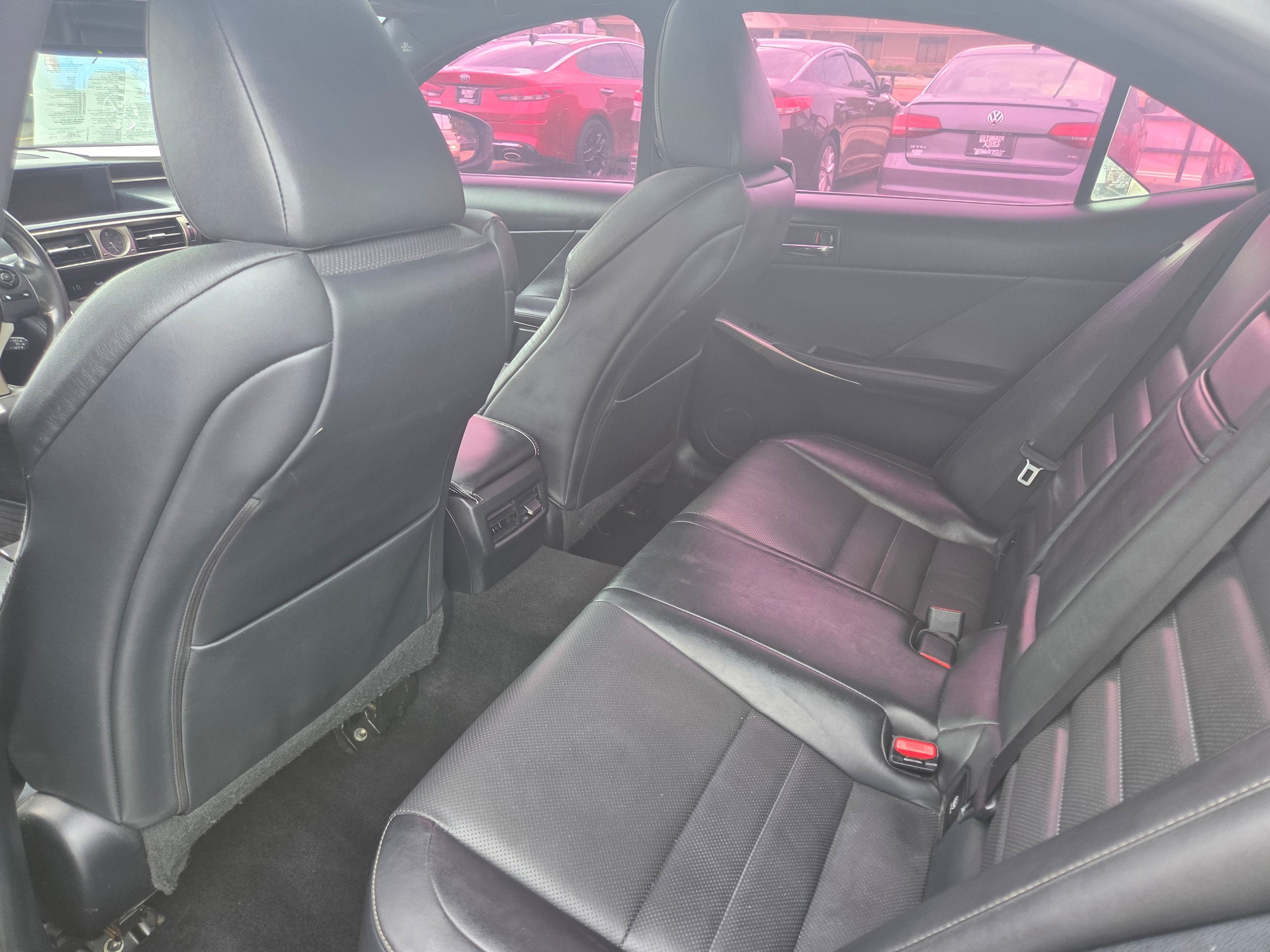 Used 2014 Lexus IS 250 w/ F-Sport Package RWD image 9