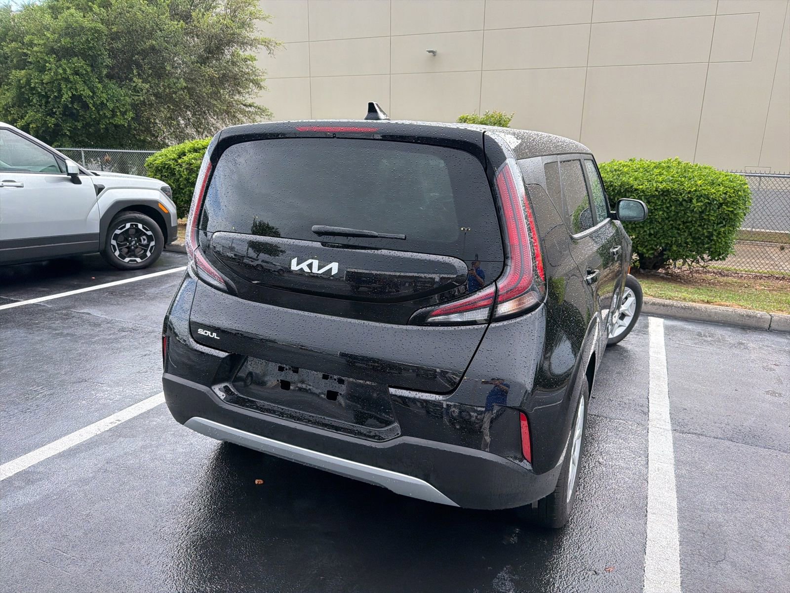 Used 2025 Kia Soul LX w/ LX Technology Package image 8