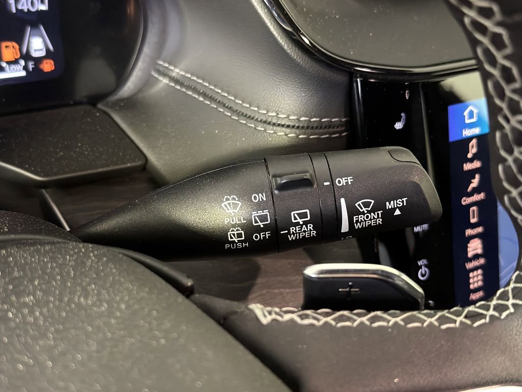 New 2026 Jeep Grand Cherokee Limited image 17