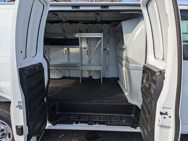 New 2026 Chevrolet Express 2500 w/ Driver Convenience Package RWD image 23